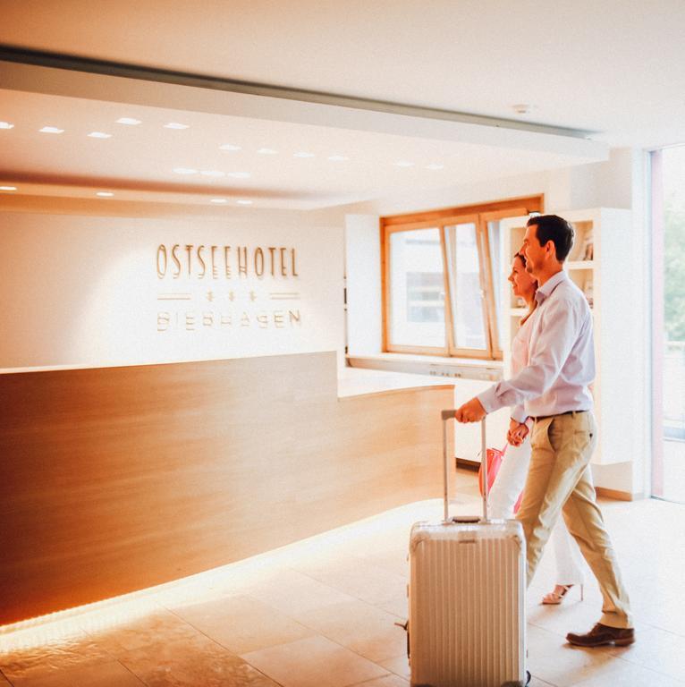 Ostseehotel Дирхаген Екстериор снимка
