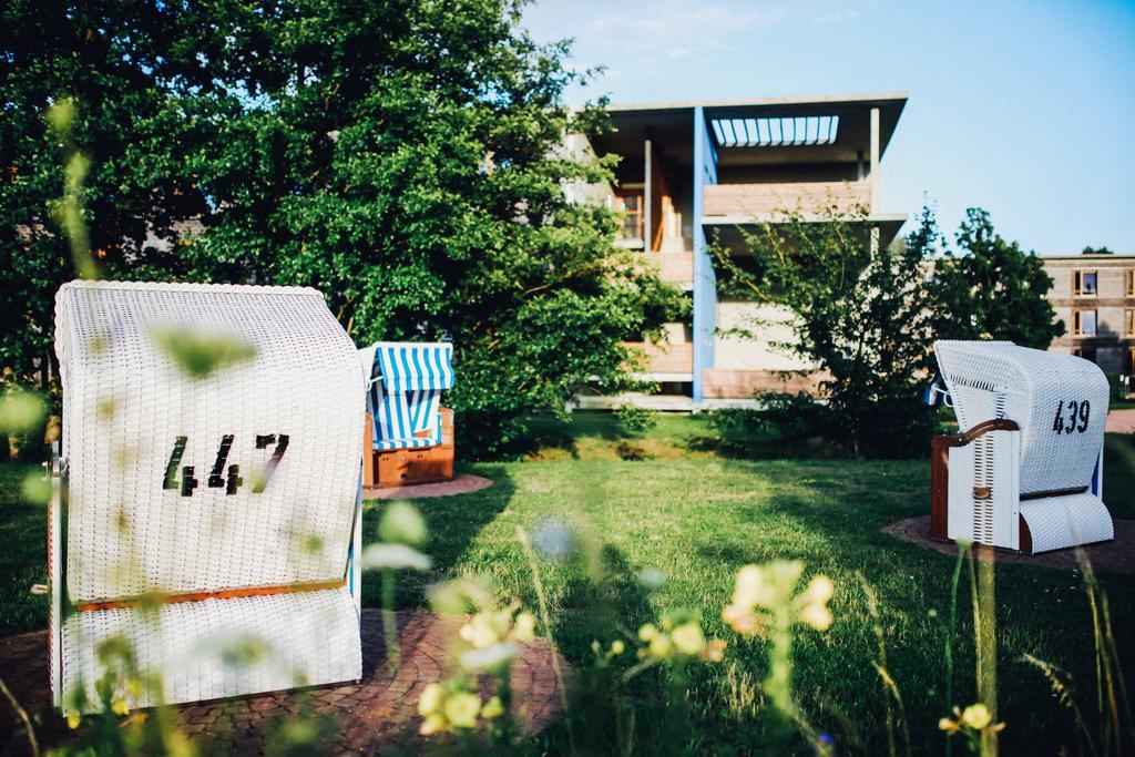Ostseehotel Дирхаген Екстериор снимка