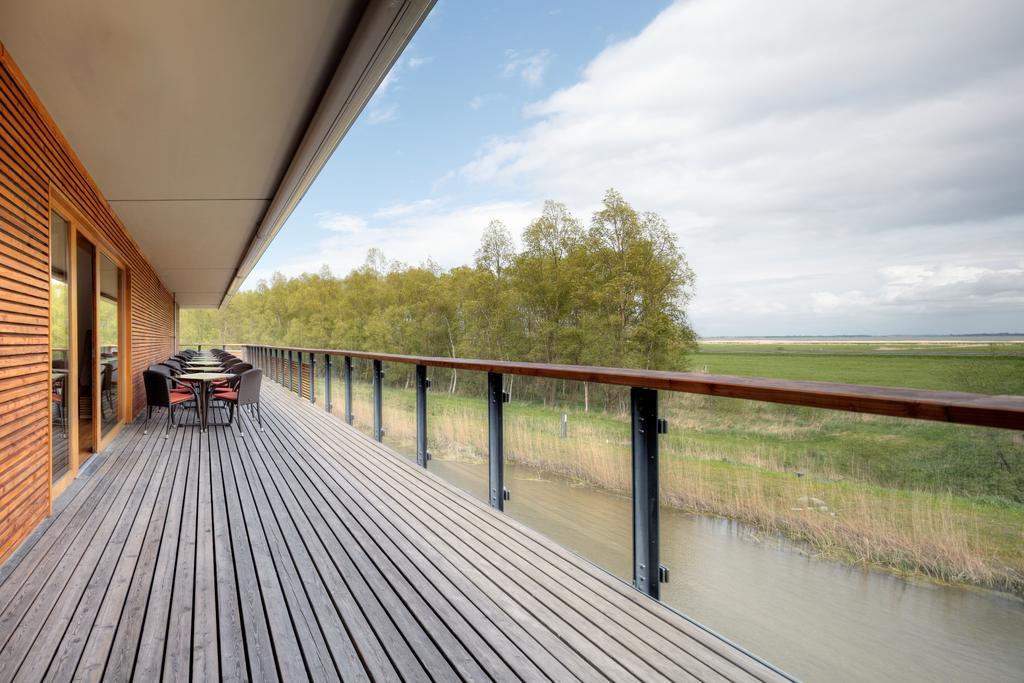 Ostseehotel Дирхаген Екстериор снимка