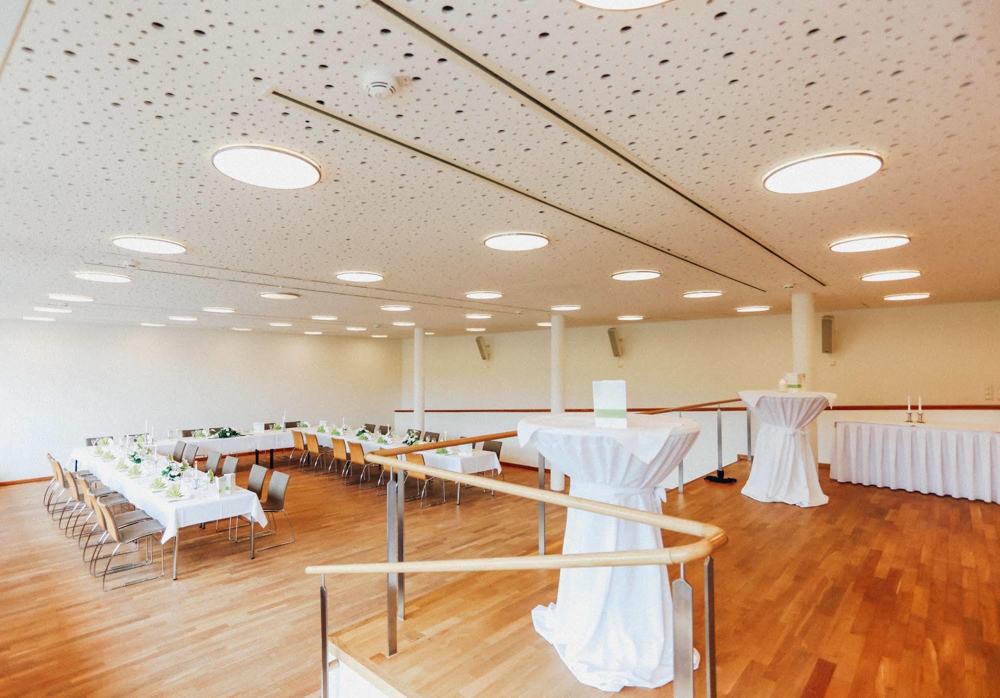 Ostseehotel Дирхаген Екстериор снимка