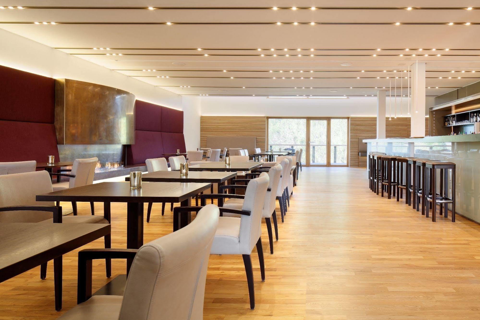 Ostseehotel Дирхаген Екстериор снимка